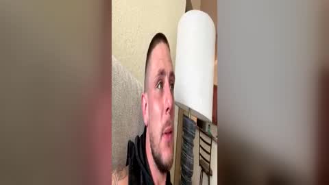 mrliquordown69 online show from June 18, 3:17 pm