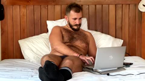 Max online show from July 26, 9:39 am