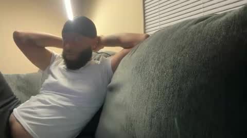 Snapshot of mrnuts24 chatting on October 27, 1:41 am mrnuts24 online show from October 27, 1:41 am