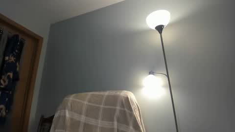 mromg007 online show from April 22, 12:21 pm