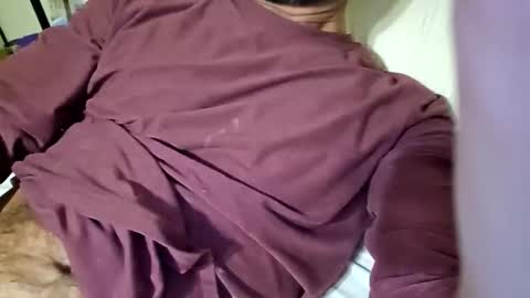 mtnclimber1 online show from December 1, 12:35 am