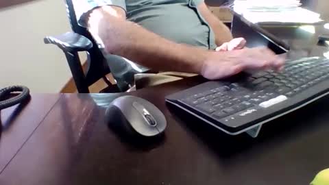 mttoker online show from April 21, 3:18 pm