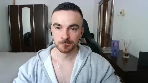 Victor online show from April 5, 8:22 am