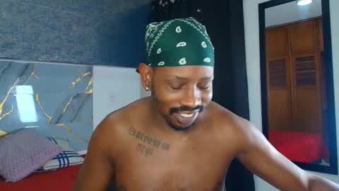 Muller Asher online show from December 5, 3:57 am