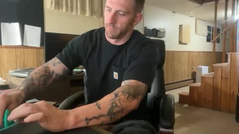 murdockjones7989 online show from April 19, 8:25 am