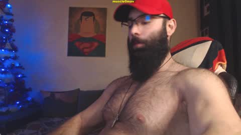 ofmuscle0max online show from January 1, 3:24 pm