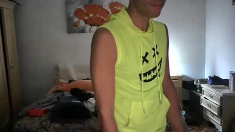 musclenjoter online show from October 25, 2:57 am