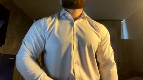 muscularjuggler online show from March 3, 1:57 am