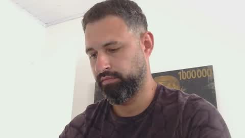 musosc online show from December 3, 6:36 pm