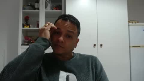 taurosboy online show from March 9, 11:03 am