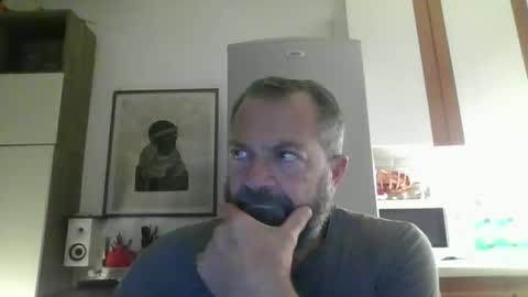 muzungu5 online show from November 9, 10:03 pm