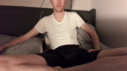 Felt like showing off online show from April 24, 2:47 am