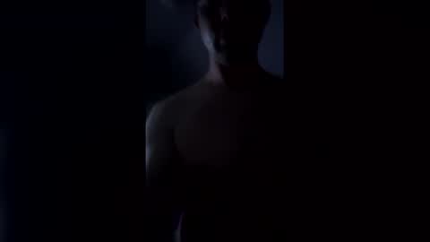 mysteryman077 online show from May 17, 9:49 am