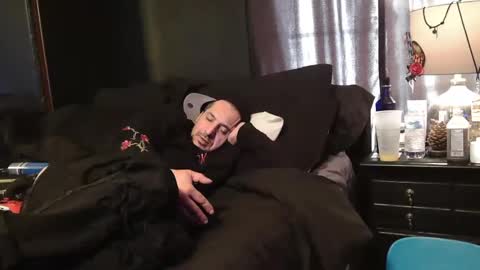 SnackPants online show from December 3, 6:28 pm