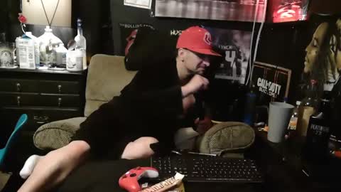 SnackPants online show from January 4, 9:21 am