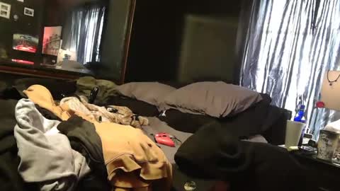 SnackPants online show from January 22, 7:34 pm