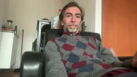 nakkkkitt online show from December 14, 2:24 pm