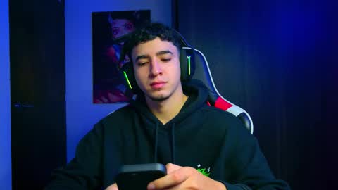 sebastian online show from November 5, 3:36 pm