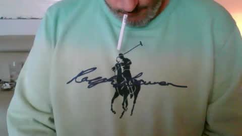 nassobout online show from November 30, 9:06 pm