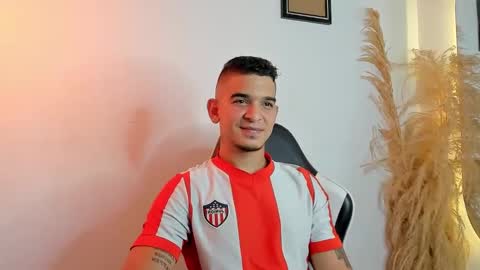 natan_77 online show from November 23, 10:43 pm