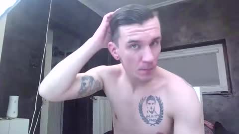 nathann92 online show from November 23, 10:54 pm