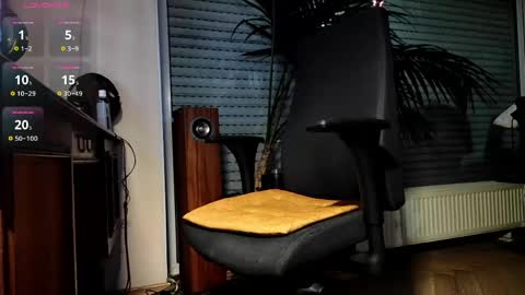 Nature online show from April 5, 9:00 pm