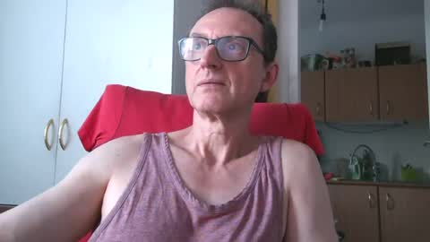 naturista25 online show from July 17, 6:14 pm