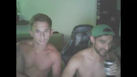 Nek y Ema online show from March 8, 8:02 pm