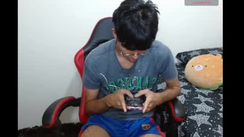 Snapshot of neithanzyn chatting on October 26, 7:49 pm Neithanzyn online show from October 26, 7:49 pm