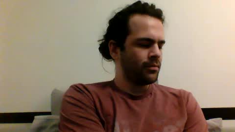 De online show from February 24, 3:44 am