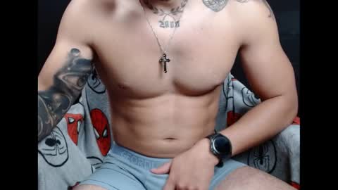 neuttron online show from April 7, 11:05 pm