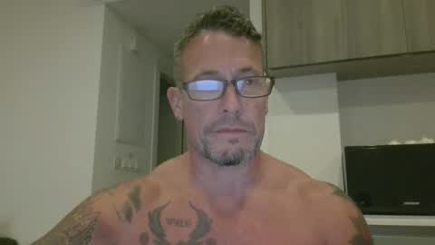 Newbdes online show from February 6, 3:52 pm