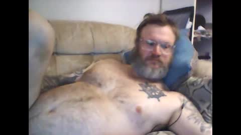 Snapshot of newbreed666 chatting on October 26, 7:49 pm NEWBREED666 online show from October 26, 7:49 pm