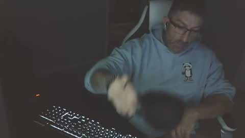 newevo online show from November 6, 2:09 pm