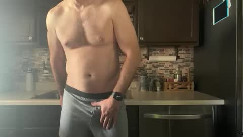 newguy_097 online show from November 3, 10:55 pm