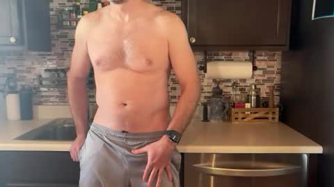 newguy_097 online show from December 19, 10:17 pm