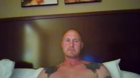 amandandhisgirl online show from June 10, 1:51 am