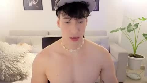   online show from July 27, 9:22 pm