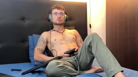 neythancopper online show from February 25, 11:44 am