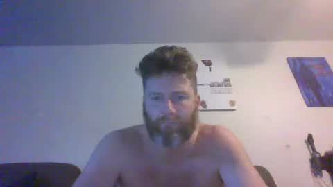 nflfanboy23 online show from July 22, 11:41 pm