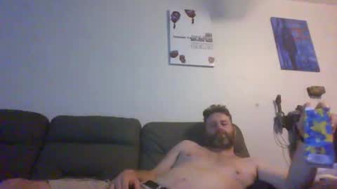 nflfanboy23 online show from July 21, 11:40 pm
