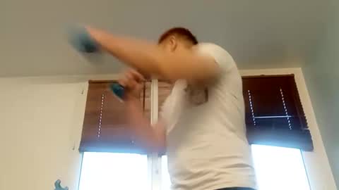 nguyen7788789 online show from November 20, 7:07 am