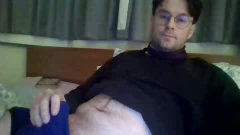 niallthewanderer online show from January 13, 12:48 am