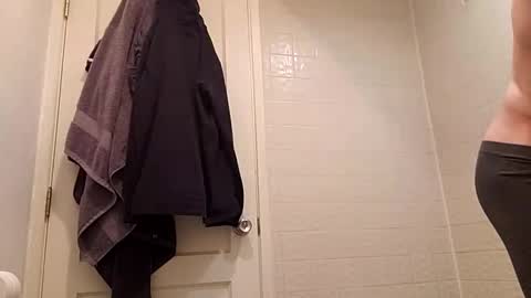 Nick  online show from March 4, 7:08 am