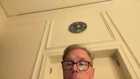 Snapshot of nice_gentle_naughty chatting on September 27, 8:39 pm Nice Gentle Naughty online show from September 27, 8:39 pm