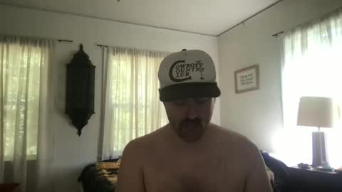 NiceButtNiceGuy online show from March 17, 6:21 pm