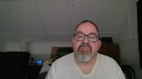 niceguy7208 online show from November 24, 5:41 am