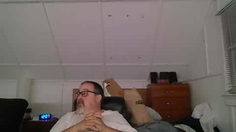 niceguy7208 online show from July 18, 4:08 am