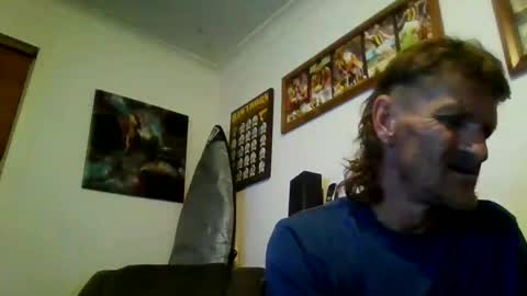 Snapshot of niceozziecockxxx chatting on December 13, 7:21 pm Sexiishaine online show from December 13, 7:21 pm