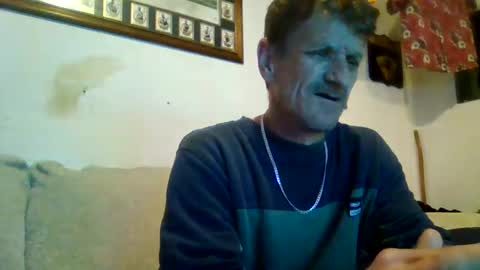 Snapshot of niceozziecockxxx chatting on October 4, 7:51 pm Sexiishaine online show from October 4, 7:51 pm